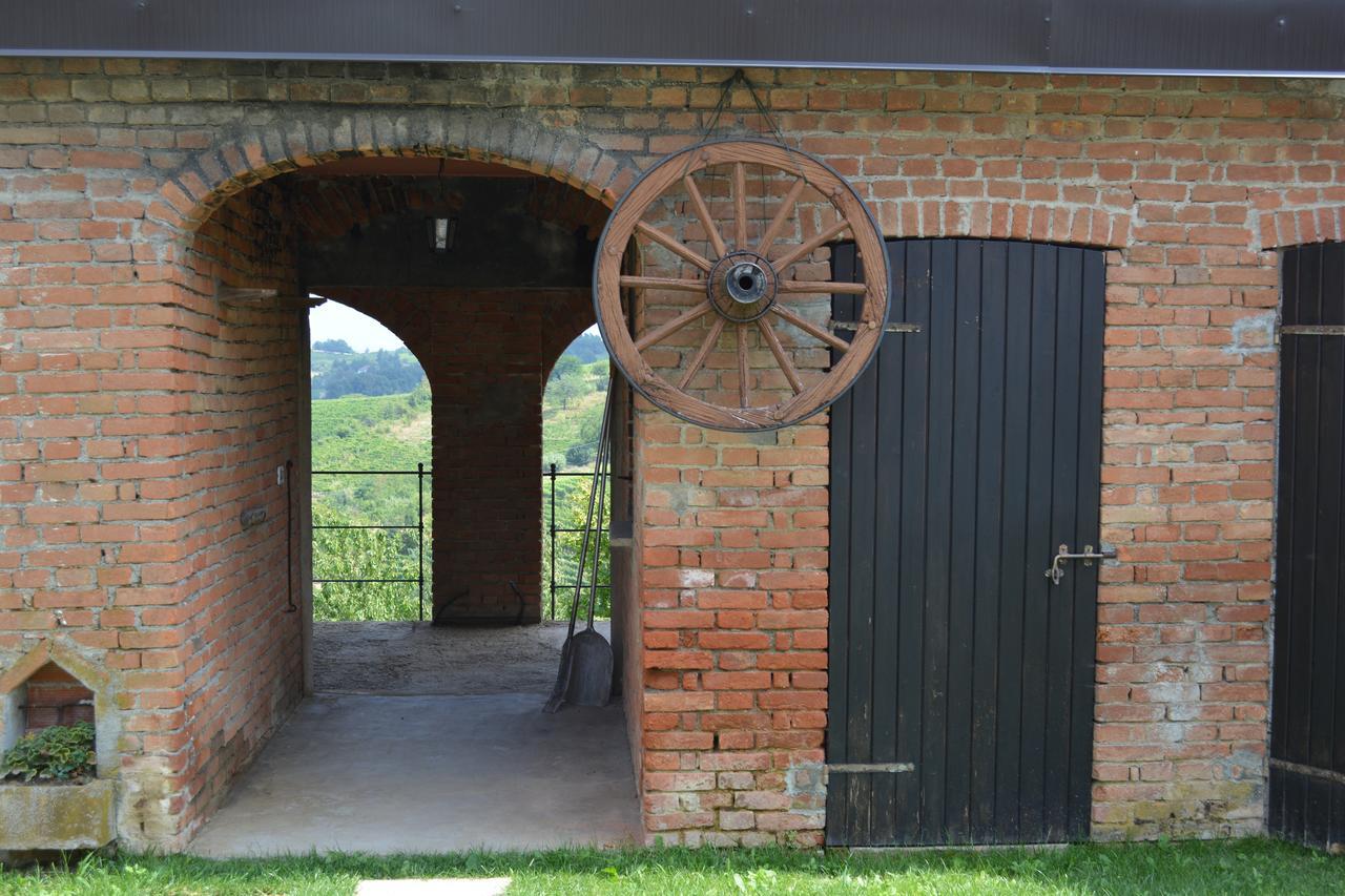 Cascina Valtignosa Camere Con Vigna Cassine Extérieur photo
